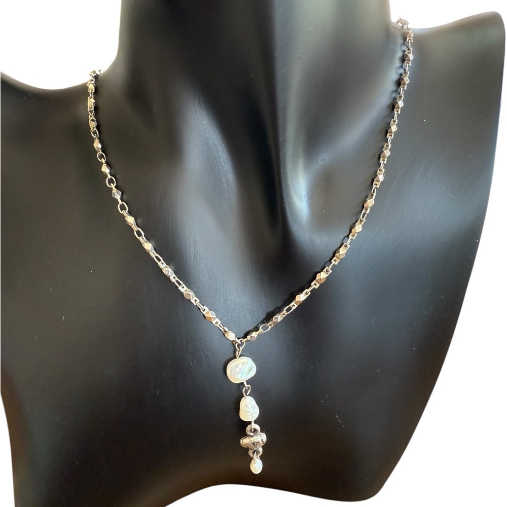 GUESS Silver-Tone Necklace w Faux Pearls and Question Mark Pendant
